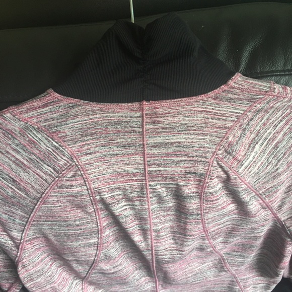 Loved Lululemon Jacket - Picture 8 of 8